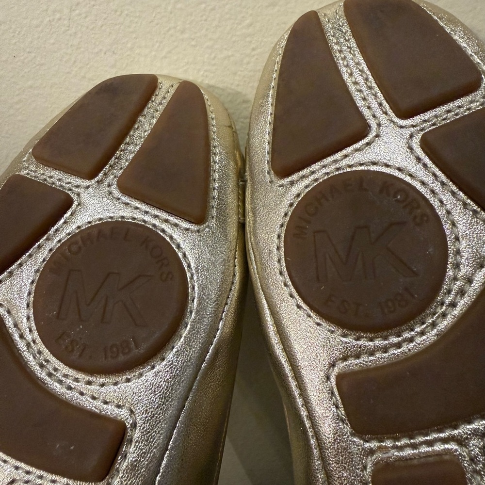Michael Kors Fulton Moccasin Flats Size 6M - Picture 8 of 9